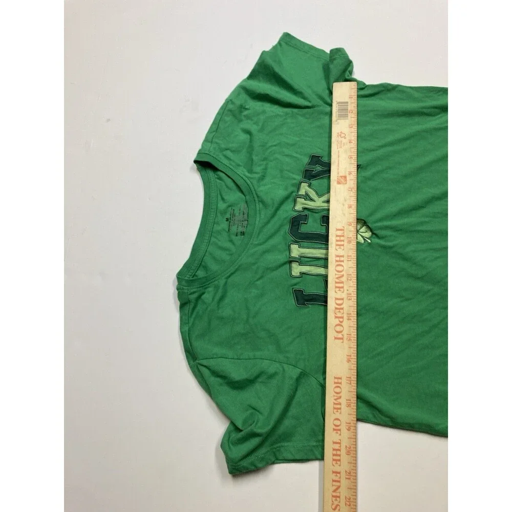 Women's Green Lucky Shamrock Graphic Embroidered Round Neck Knit T-Shirt M